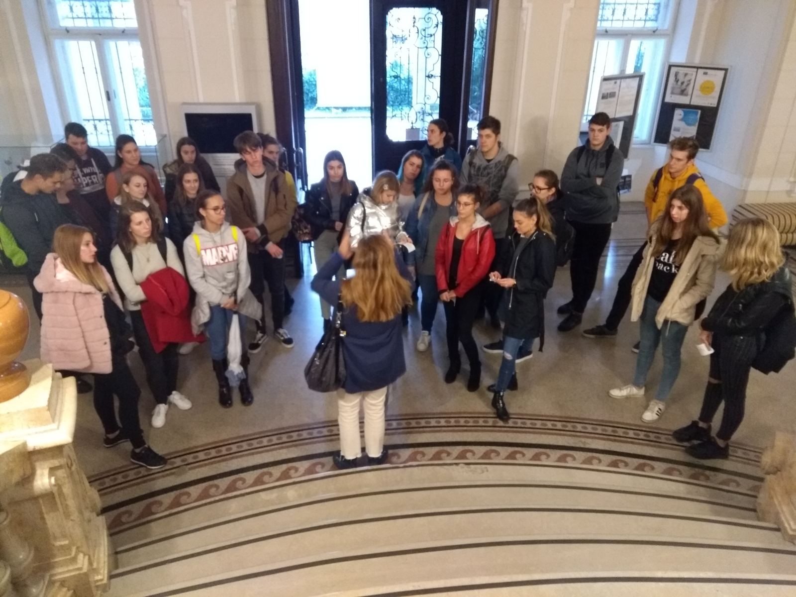 IMG-da30f8d0c3b4bca78fc14f975fdd5a20-V