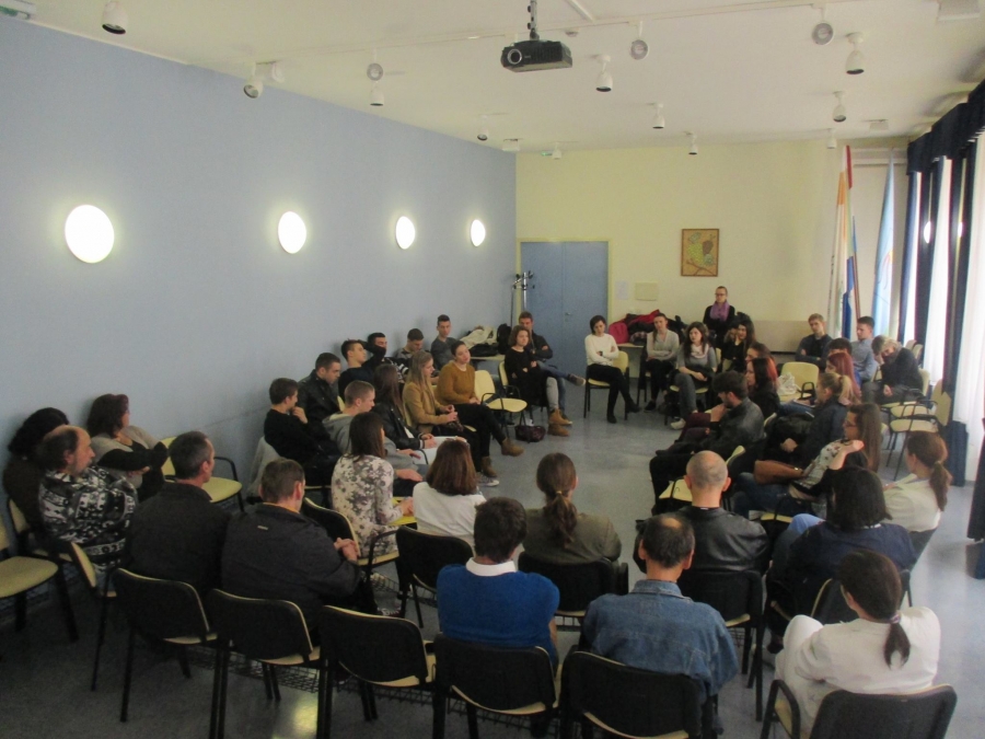 Partecipazione a Montona al dibattito sull'inclusione nella societ&agrave; di persone affette da disturbi mentali