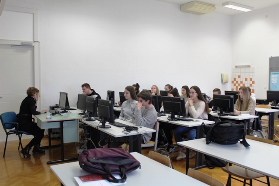 Partecipazione alla competizione online BEST IN ENGLISH