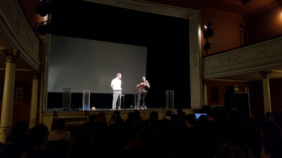 Tutti a teatro per l' "Esodo pentateuco #2"