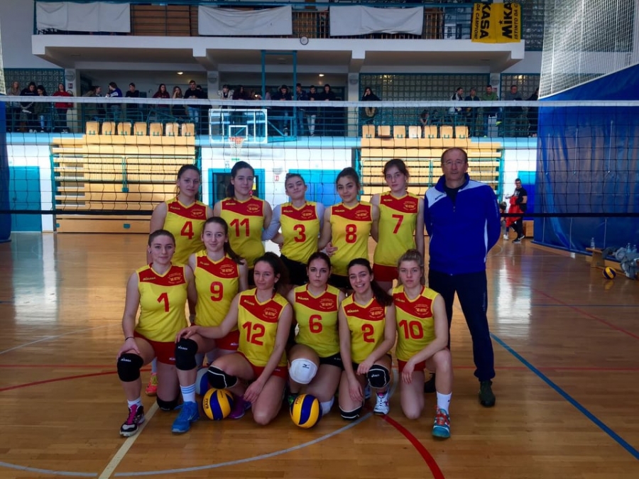Secondo posto alla competizione regionale di pallavolo femminile