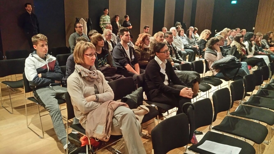 Conferenza "I giovani nel turismo" presso l'albergo Lone