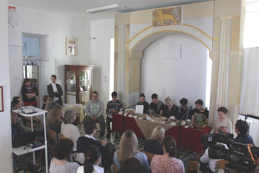 Presentato pubblicamente il progetto "Rovigno nel Medioevo"