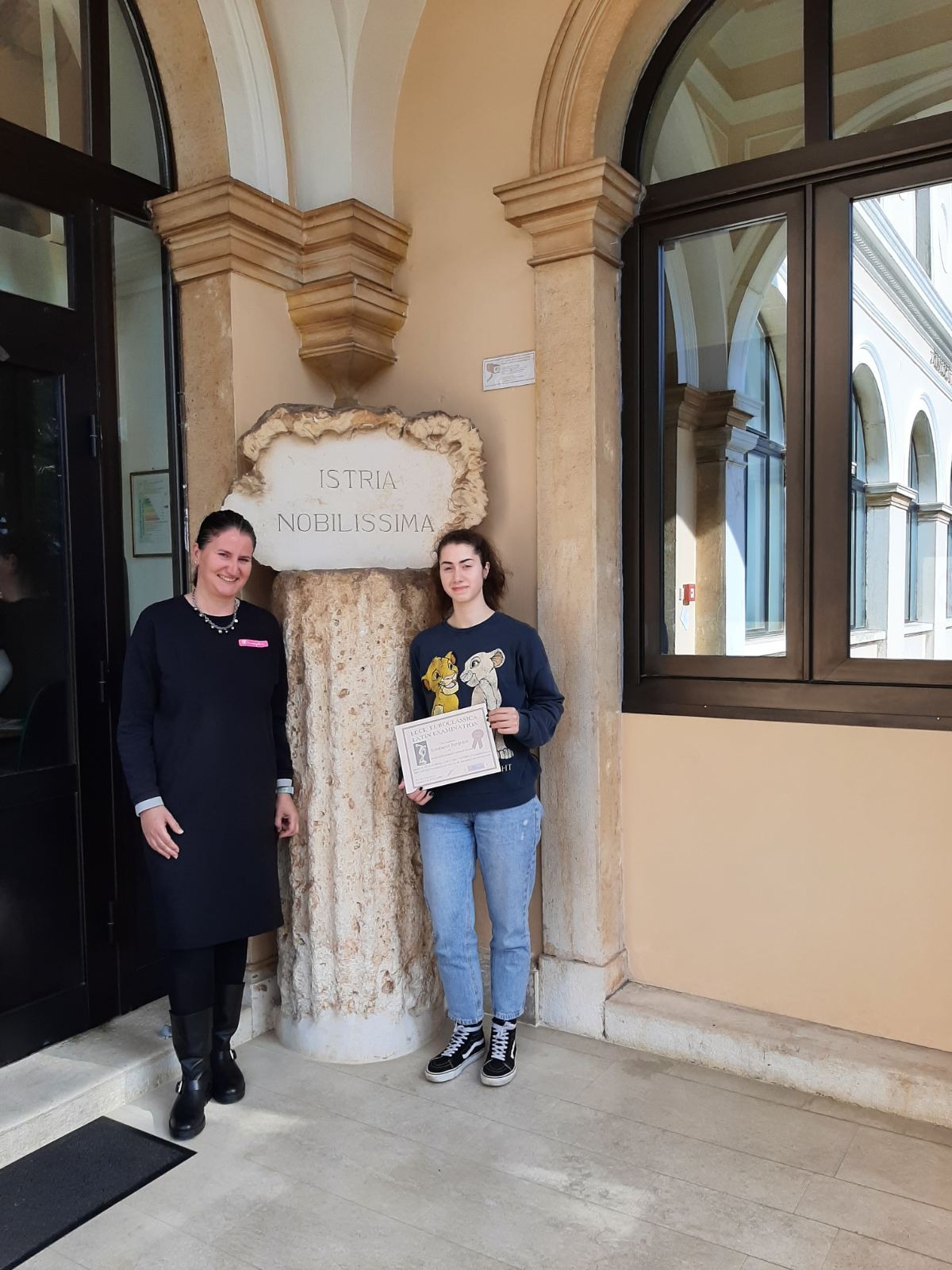 Patentino di latino ECCL