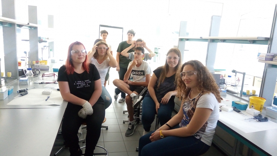 Le prime classi in visita al Life Learning Center e al Sincrotrone